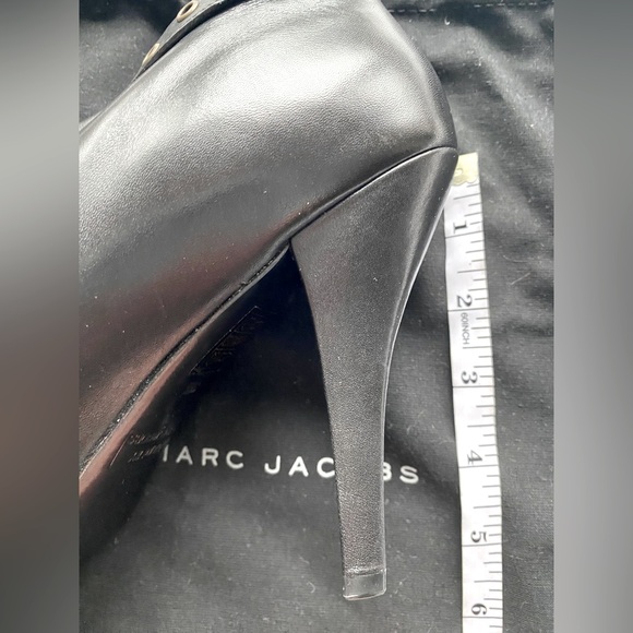 Marc by Marc Jacobs grommet cuff lace up high heel - Picture 8 of 8